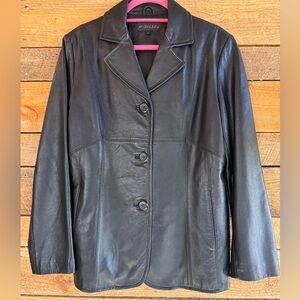 Wilson’s M Julian Black Women’s Leather Jacket Size M in Excellent condition
